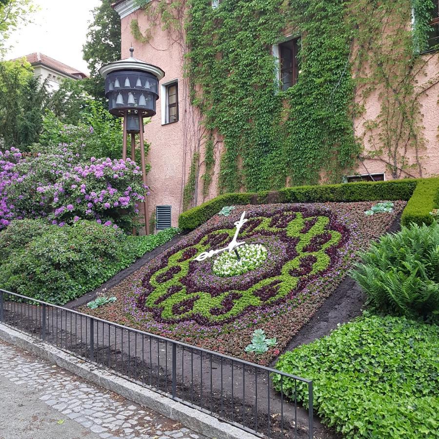 Haus Helena Dreilanderappartment Zittau Bagian luar foto